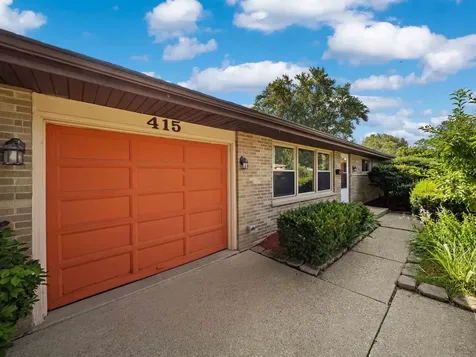 415 Tennyson Road Bartlett IL 60103