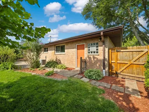 415 Tennyson Road Bartlett IL 60103