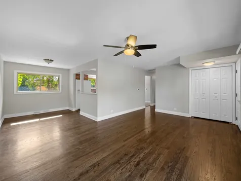 415 Tennyson Road Bartlett IL 60103