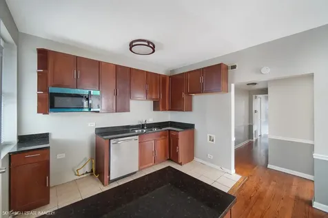 2511 East 76th Street Chicago IL 60649