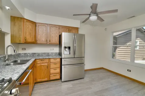 9925 Amanda Lane Algonquin IL 60102