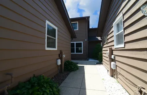 9925 Amanda Lane Algonquin IL 60102
