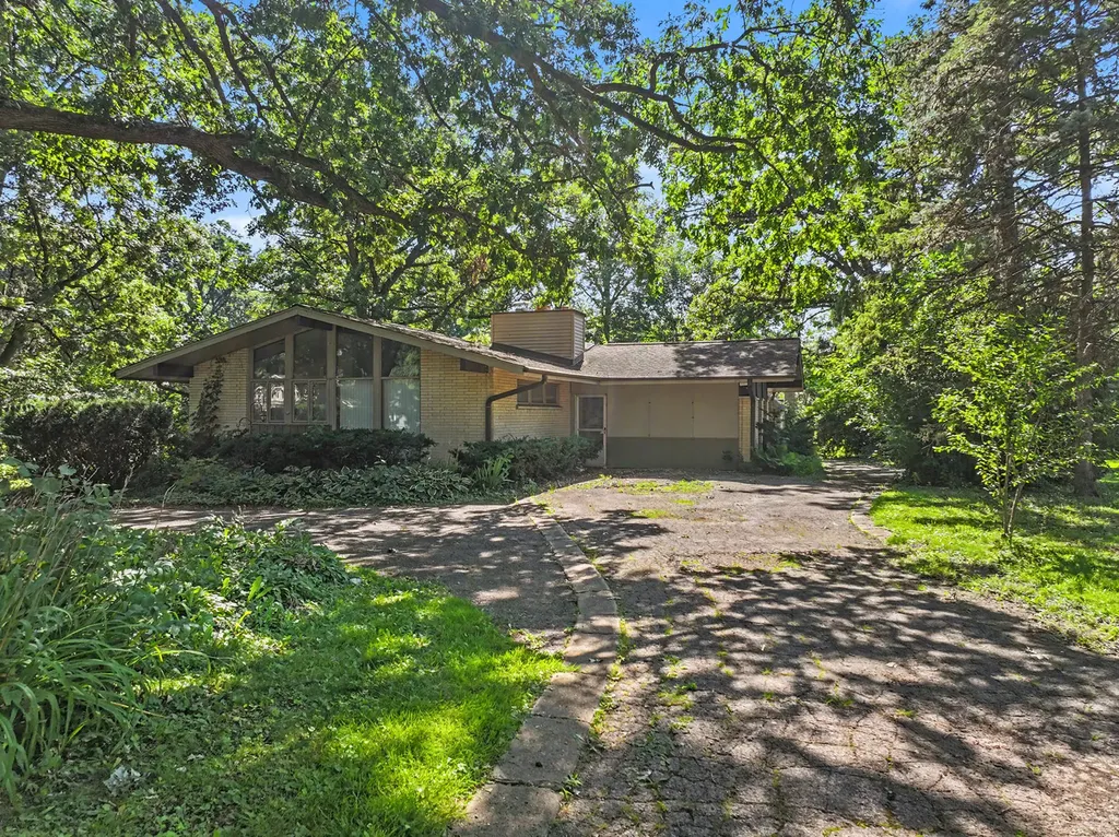 3001 South Brockway Street Rolling Meadows IL 60008