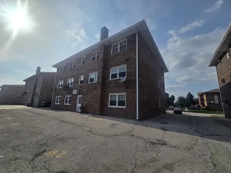 7101 West 99th Street Chicago Ridge IL 60415