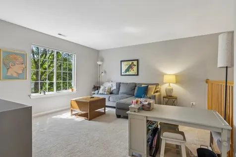 6064 Delaney Drive Hoffman Estates IL 60192