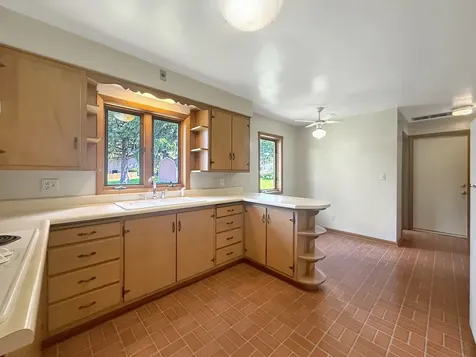 353 Highland Drive Rantoul IL 61866