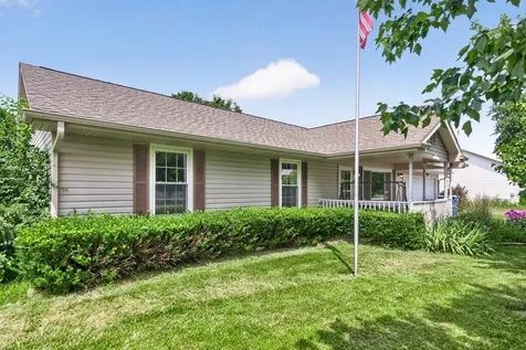412 Spruce Lane Amboy IL 61310