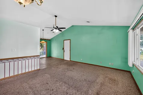 412 Spruce Lane Amboy IL 61310
