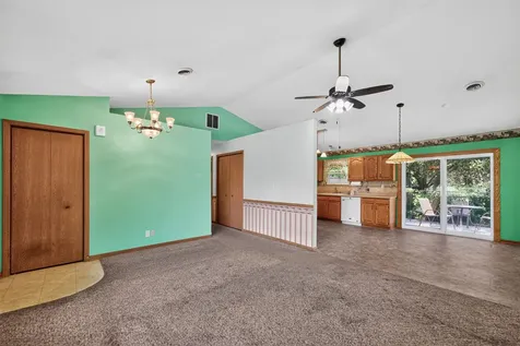 412 Spruce Lane Amboy IL 61310