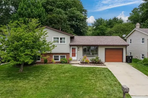 1820 Johnson Drive Normal IL 61761