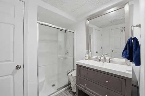 26792 West Lakeview Drive S Lake Barrington IL 60084