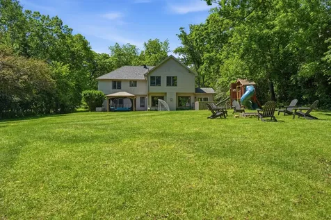 26792 West Lakeview Drive S Lake Barrington IL 60084