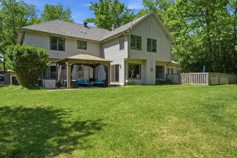 26792 West Lakeview Drive S Lake Barrington IL 60084