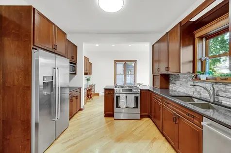 729 North Grove Avenue Oak Park IL 60302
