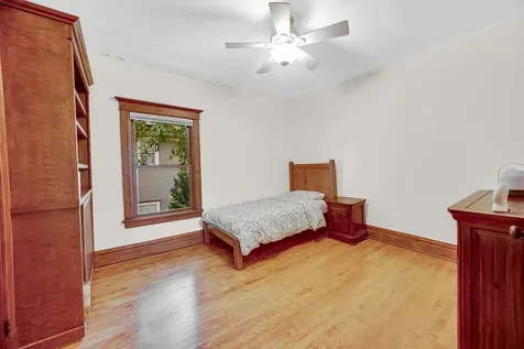 729 North Grove Avenue Oak Park IL 60302