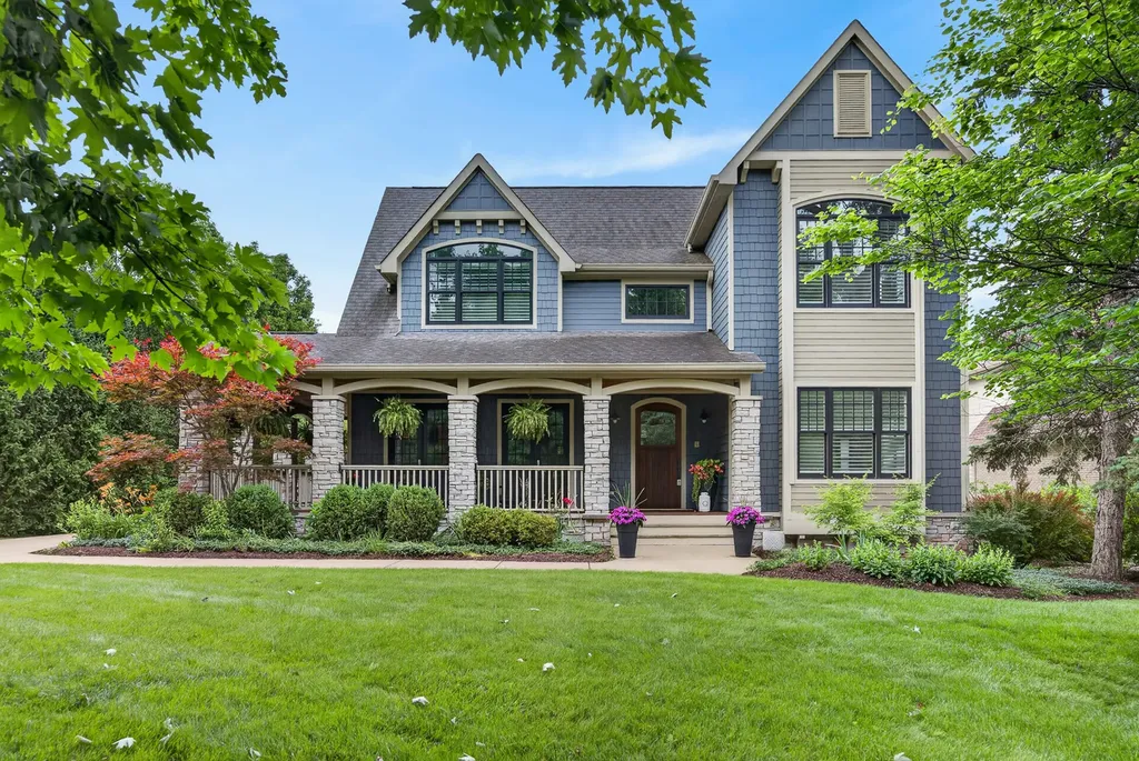 6421 Bentley Avenue Willowbrook IL 60527
