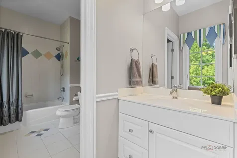 4979 Wild Rose Lane Long Grove IL 60047