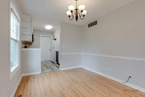 247 Sunset Court Vernon Hills IL 60061
