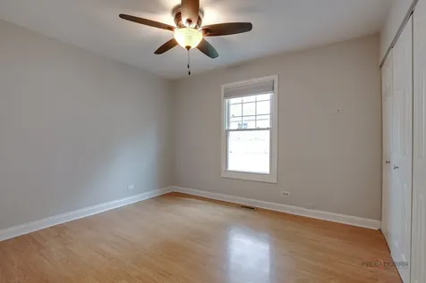 247 Sunset Court Vernon Hills IL 60061