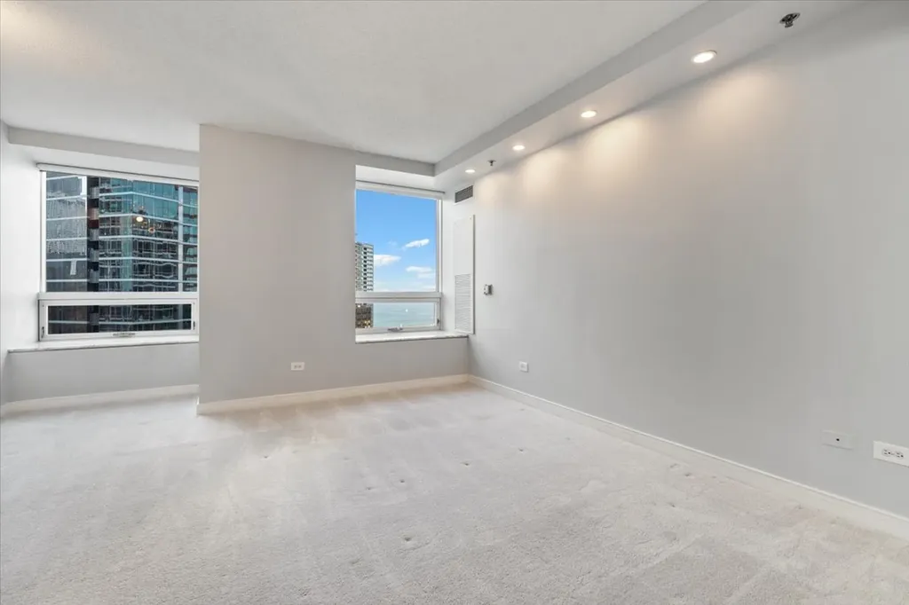 512 North Mcclurg Court Chicago IL 60611