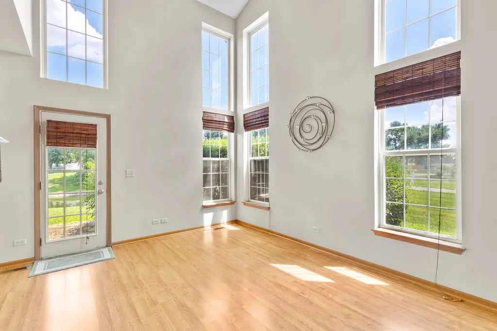 2212 Rossiter Parkway Plainfield IL 60586