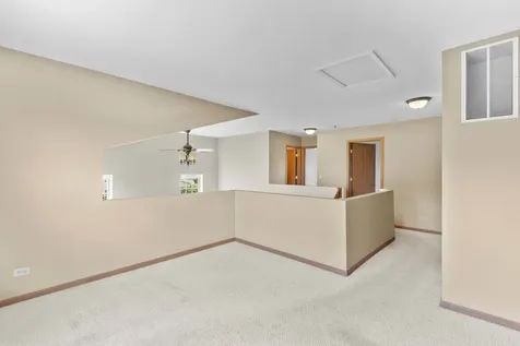 2212 Rossiter Parkway Plainfield IL 60586