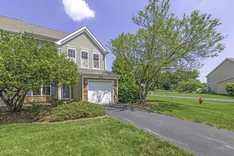 2212 Rossiter Parkway Plainfield IL 60586