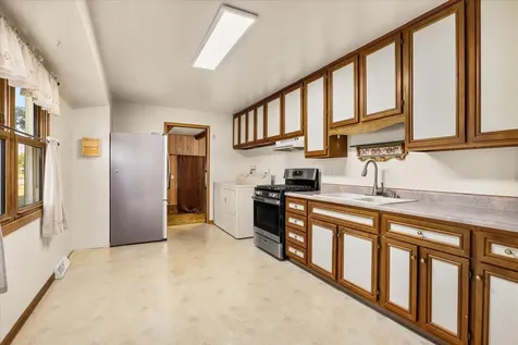 704 East 4th Street Streator IL 61364