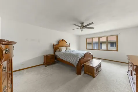 1161 Wakefield Lane Bartlett IL 60103