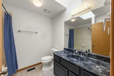 1161 Wakefield Lane Bartlett IL 60103