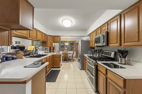 1161 Wakefield Lane Bartlett IL 60103