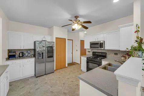 3702 Adesso Lane Joliet IL 60435
