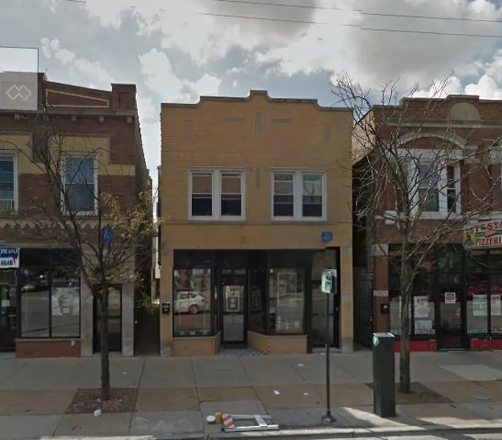 3523 West Fullerton Avenue Chicago IL 60647