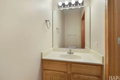 669 Morris Court Lakemoor IL 60051