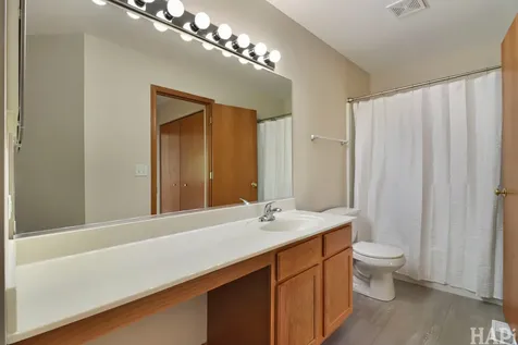 669 Morris Court Lakemoor IL 60051