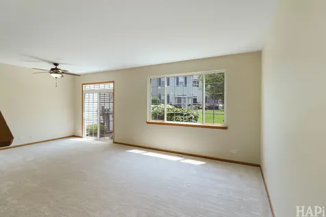 669 Morris Court Lakemoor IL 60051