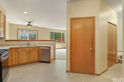 669 Morris Court Lakemoor IL 60051