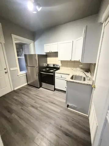 6622 South Saint Lawrence Avenue Chicago IL 60637