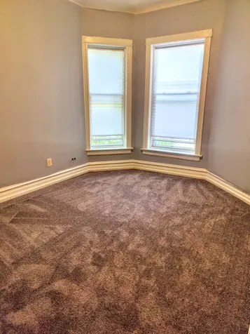 6622 South Saint Lawrence Avenue Chicago IL 60637