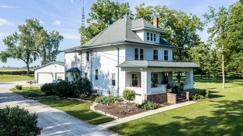 467 North 42nd Road Mendota IL 61342