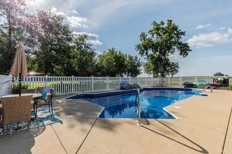 467 North 42nd Road Mendota IL 61342