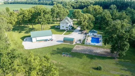 467 North 42nd Road Mendota IL 61342