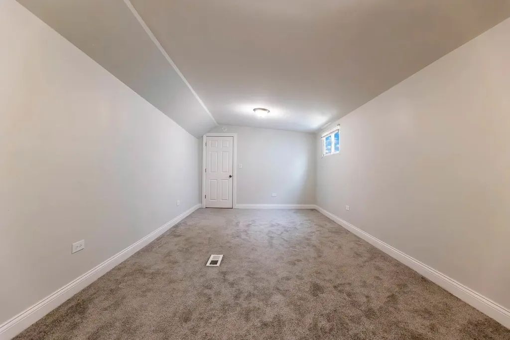 2746 West 47th Street Chicago IL 60632