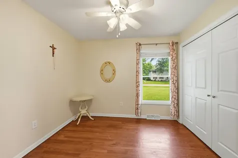 32 East Rickard Drive Oswego IL 60543