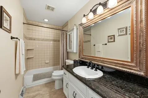 32 East Rickard Drive Oswego IL 60543