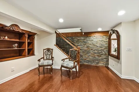 32 East Rickard Drive Oswego IL 60543