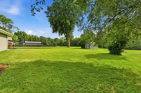 32 East Rickard Drive Oswego IL 60543
