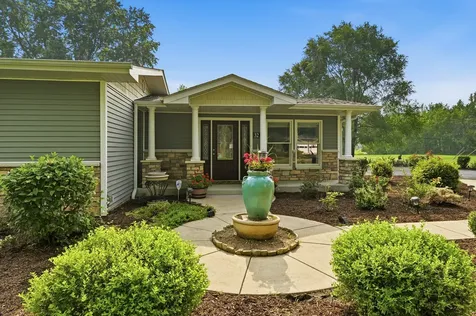 32 East Rickard Drive Oswego IL 60543