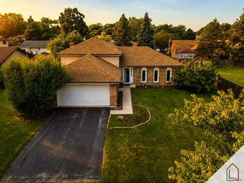 716 Oxford Avenue Matteson IL 60443