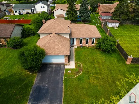 716 Oxford Avenue Matteson IL 60443